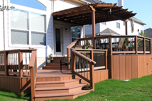 Composite Deck with Cedar Arbor 