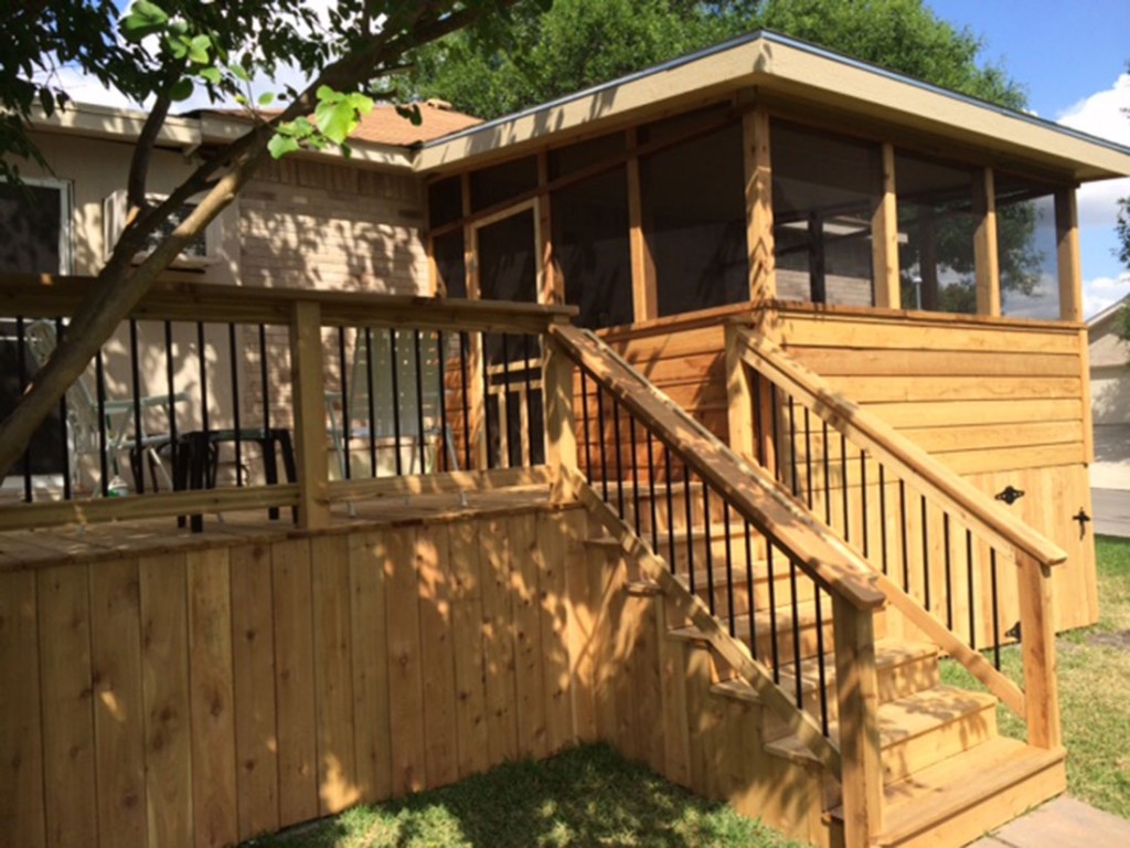 Cedar Enclosure and Cedar Skirt