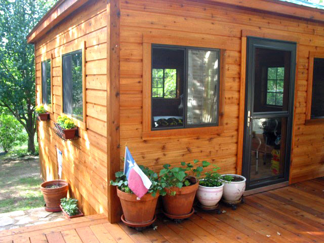 A Fully-Enclosed Spa Deck